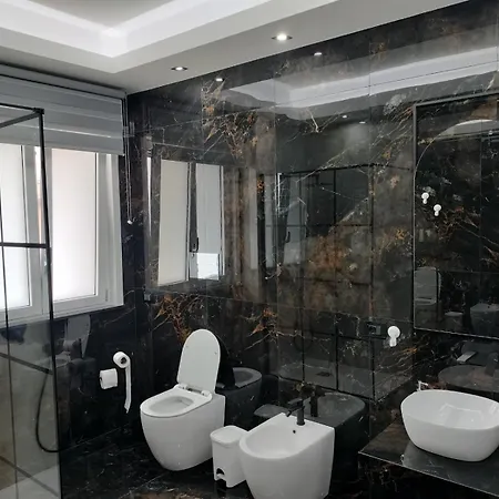 Bellavista アパート